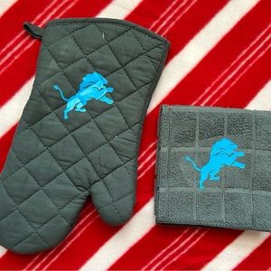Lions Kitchen Oven Mitt